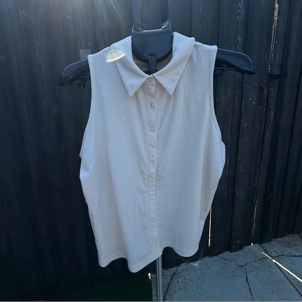 Torrid CreamSuper Soft Rib Sleeveless Top - Picture 10 of 11